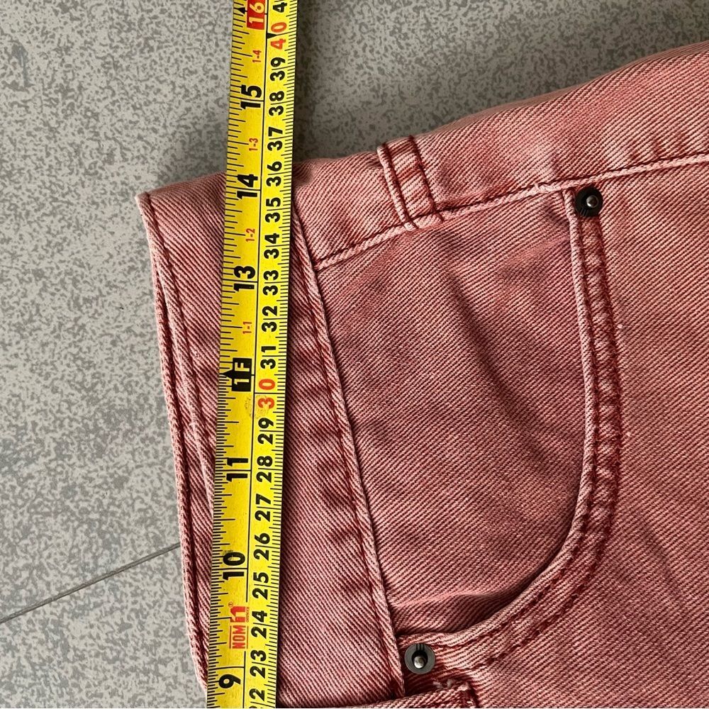BDG Urban outfitters pink/faded red shorts w/ frayed hem waist 25” 100% cotton - Picture 7 of 9